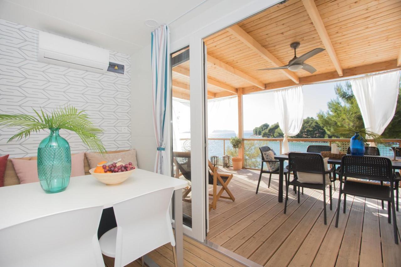 Mara'S Coast - Amelia Apartment Pakostane Luaran gambar
